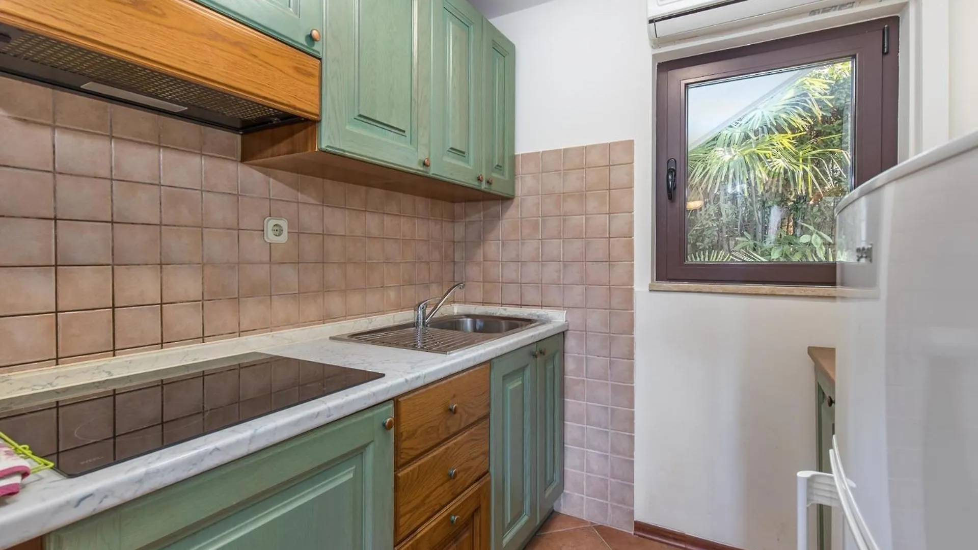 Ferienwohnung Fuer 4 Personen Ca 43 Qm In Njivice, Kvarner Bucht Krk
