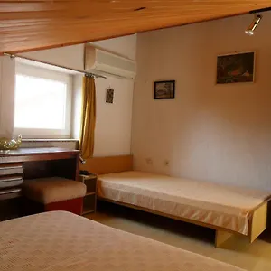  Apartment Simpa